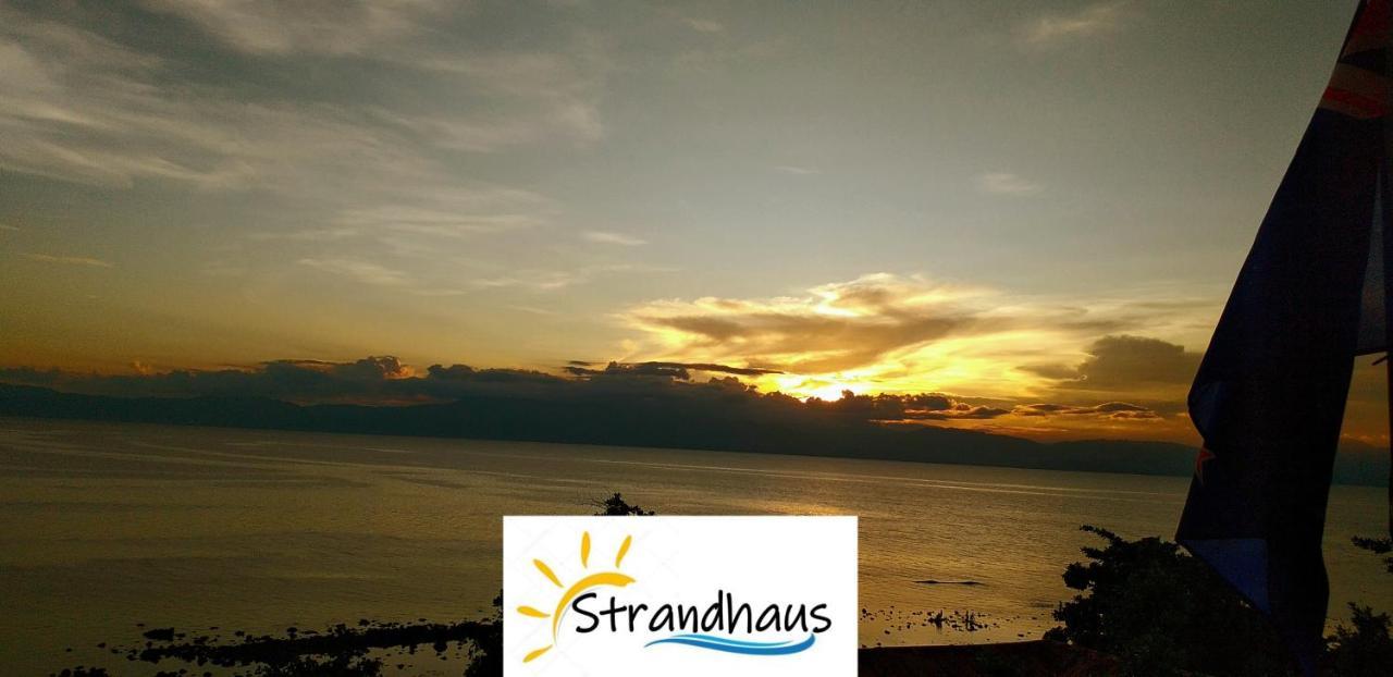 Strandhaus Condotel موالبوال المظهر الخارجي الصورة